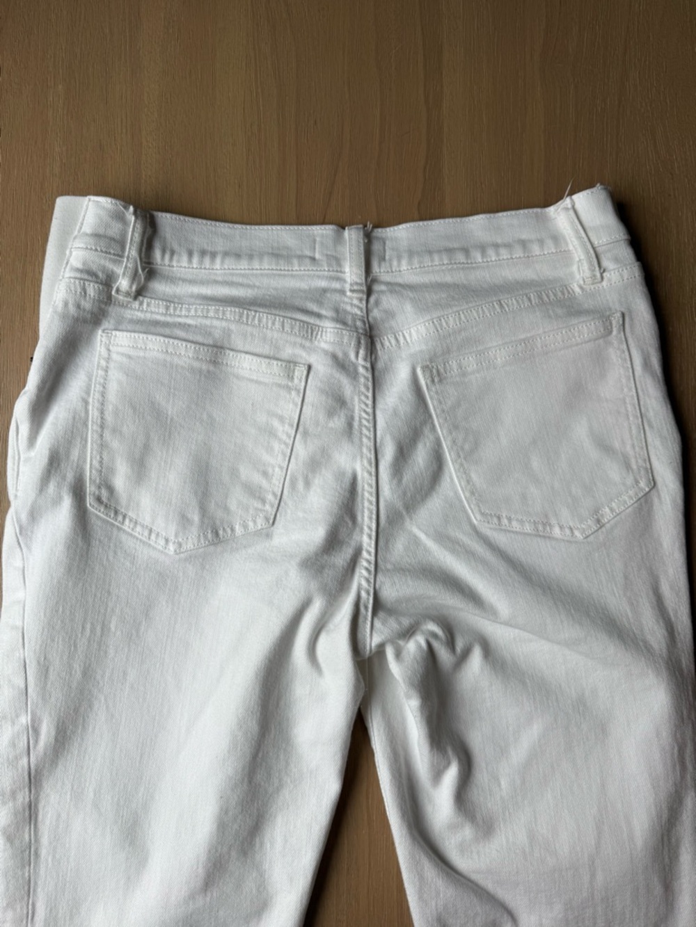 Hatch Women's White Cropped Ankle Maternity Jeans Size 29 - Picture 4 of 9